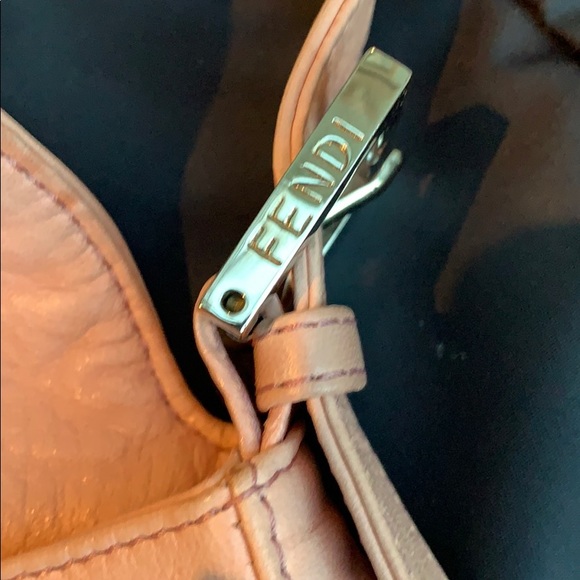 Pink fendi baguette - Picture 6 of 7